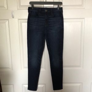 AEO Super Hi-Rise Blue Dream Jegging Size 8 Reg